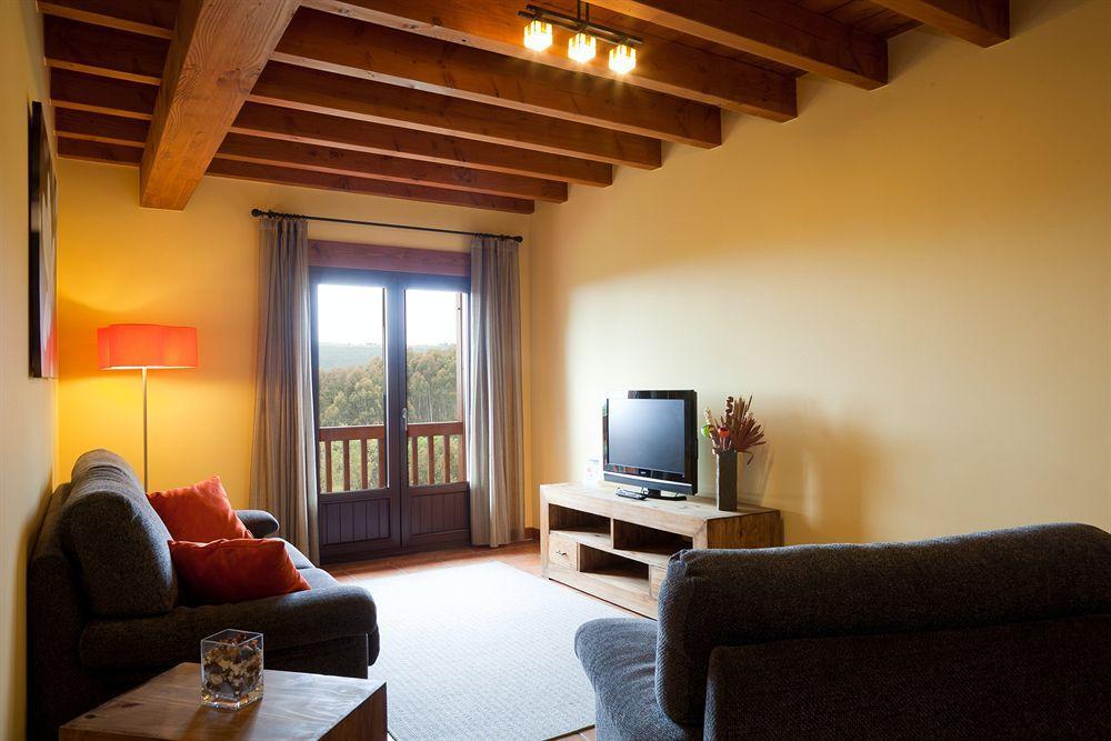 Hotel Txaraka Bermeo Eksteriør billede