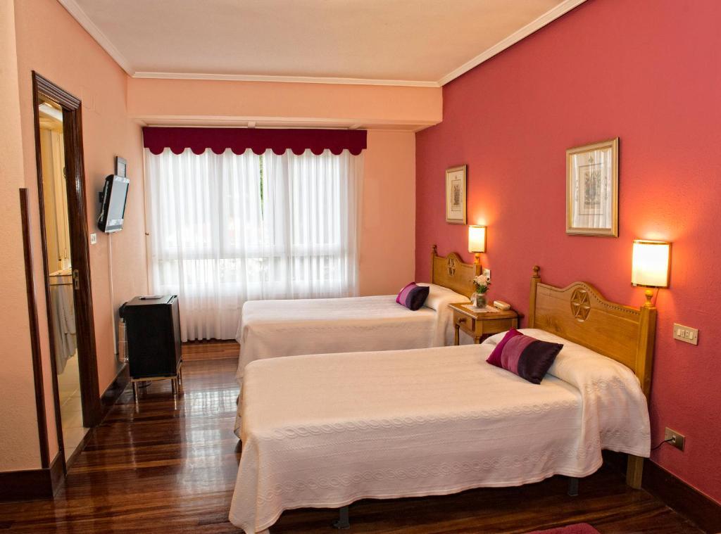 Hotel Txaraka Bermeo Eksteriør billede