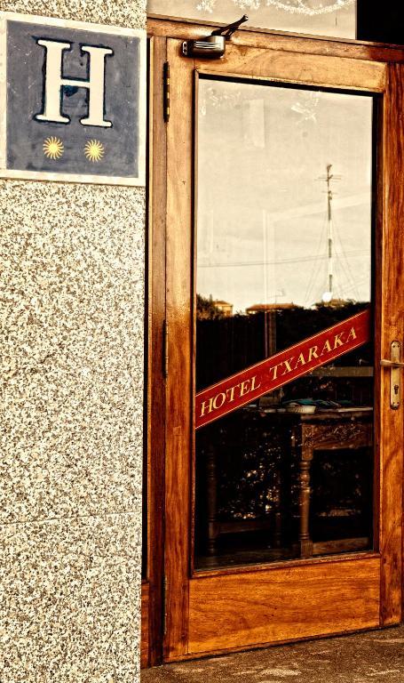 Hotel Txaraka Bermeo Eksteriør billede